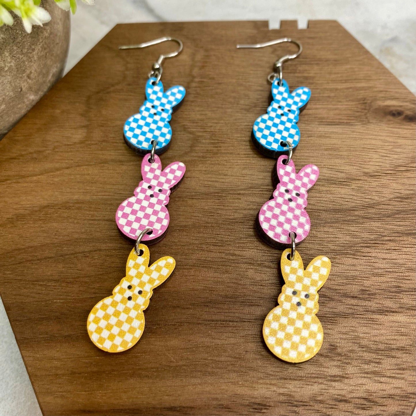 Dangle Earring - Wood - Checkered Bunnies