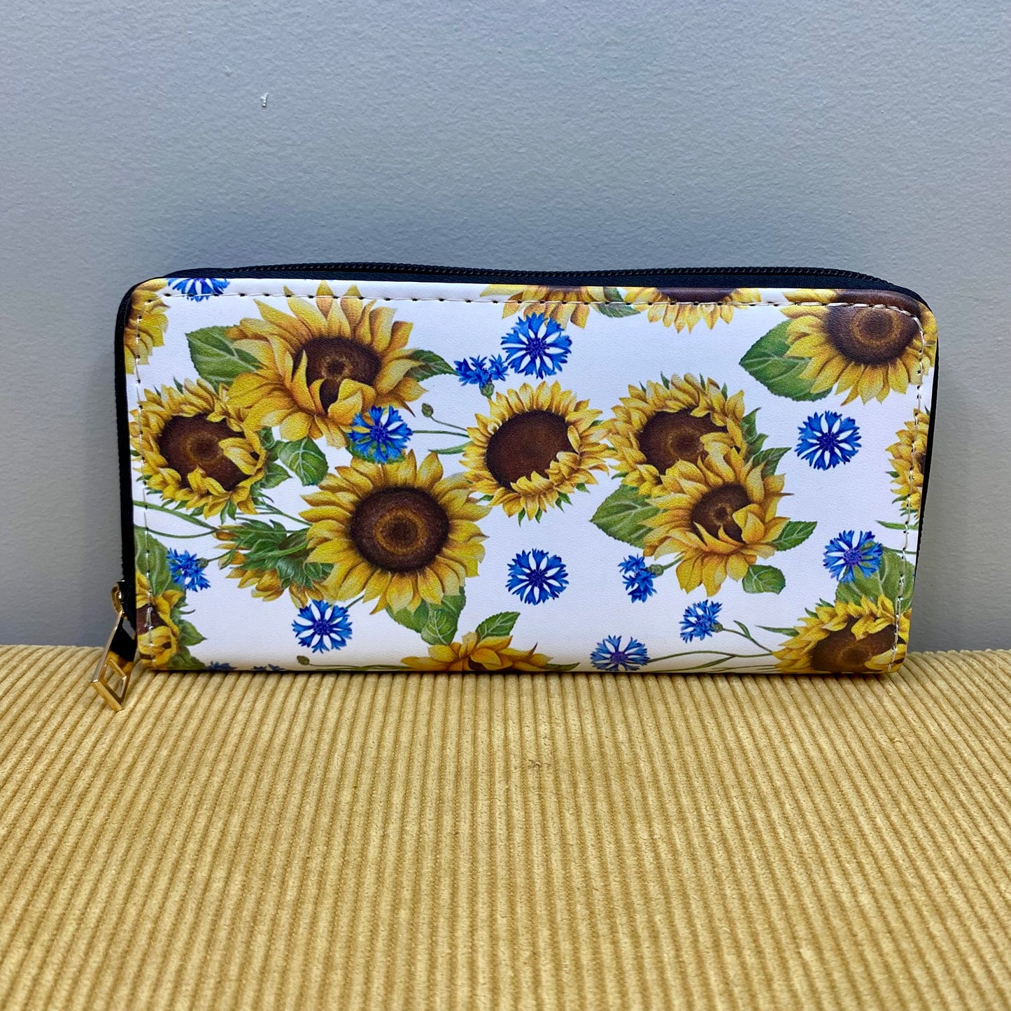 Wallet - Faux Leather - Sunflowers on White Background