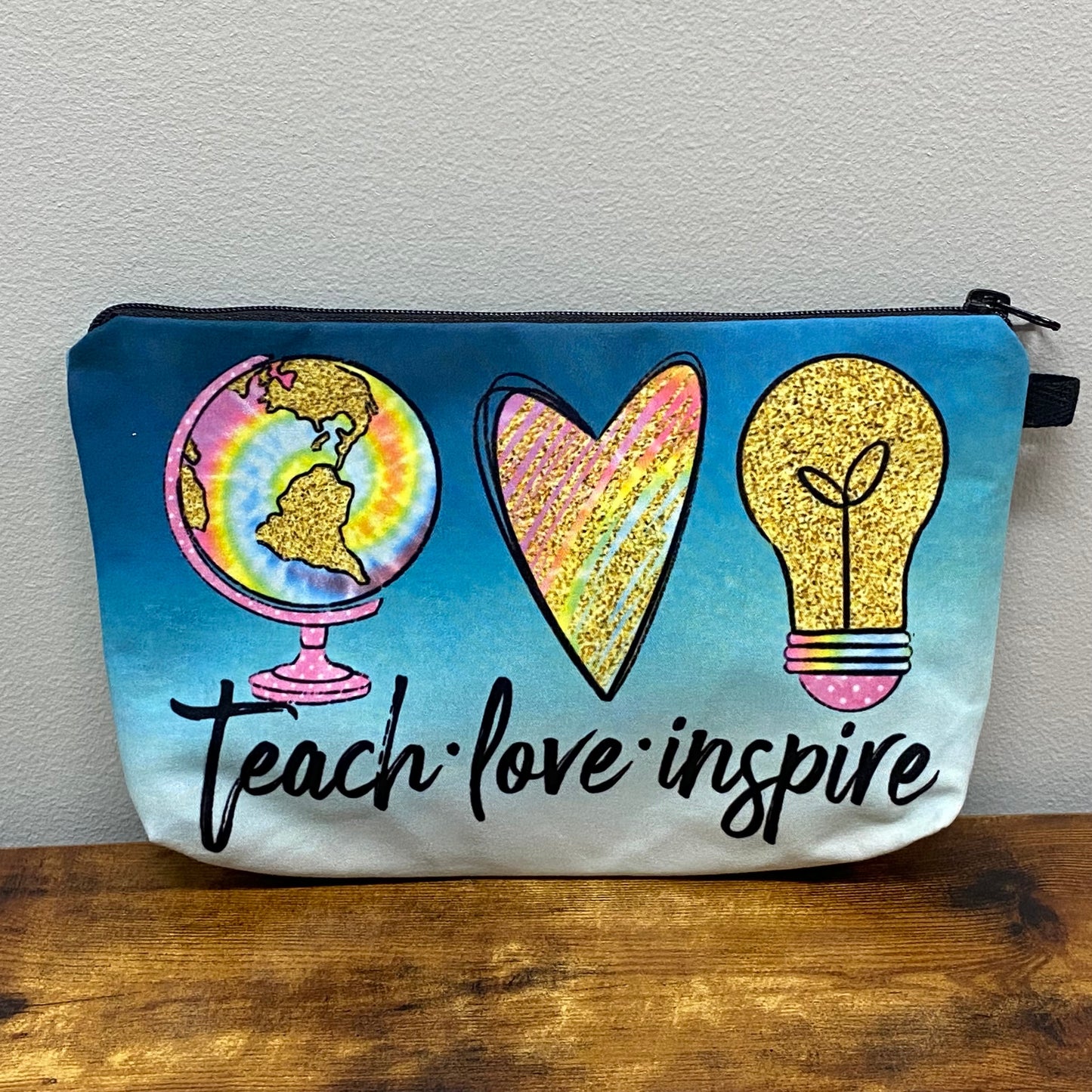 Pouch - Teach Love Inspire Lightbulb